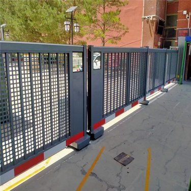 無軌懸浮門與智能工業門 價格解析與選購指南